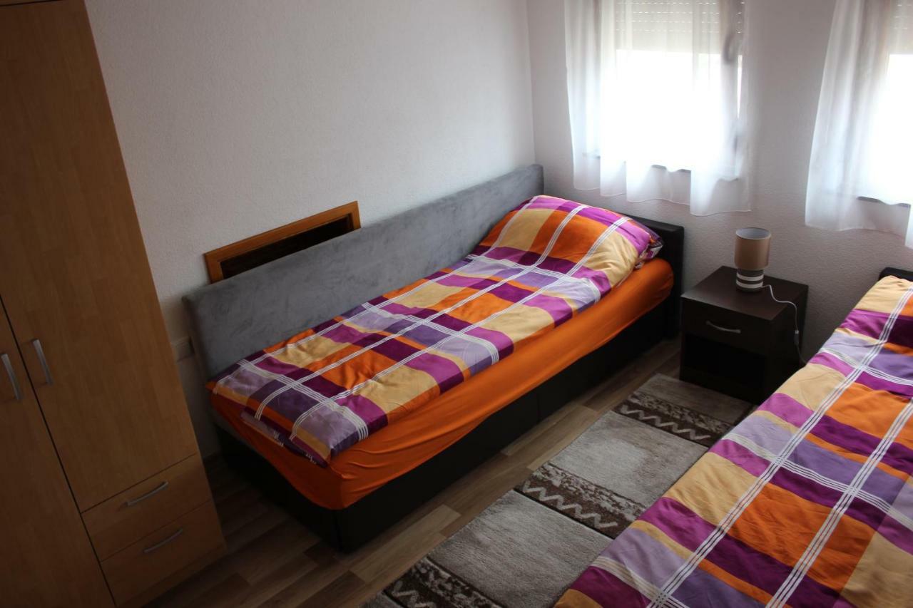 Apartments Zoni Vlasic Bagian luar foto